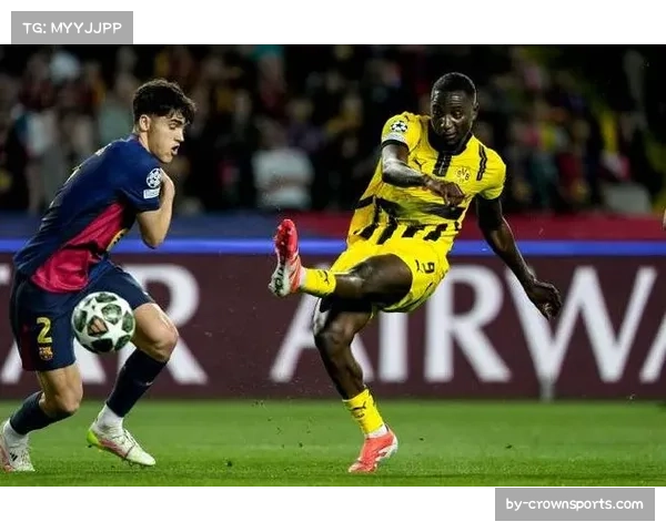 多特客场场面被动,依靠高效反击拿下关键三分 多特客场场面被动,依靠高效反击拿下关键三分